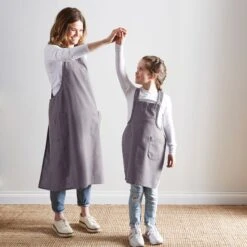 Dunelm Cotton Cross Over Apron -Kitchen Warehouse 30729296 alt02